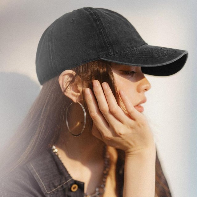 Vintage Gray Adjustable Baseball Cap for Women - Casual Streetwear Hat