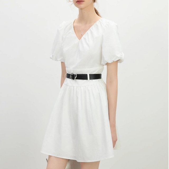Minimalist White Puff Sleeve V-Neck Dress